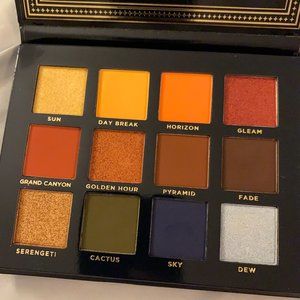 Ace Beaute Vintage Dawn 2 Color Eyeshadow Palette